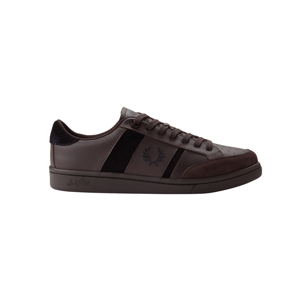Sapatilhas B725 Fred Perry em pele castanhas