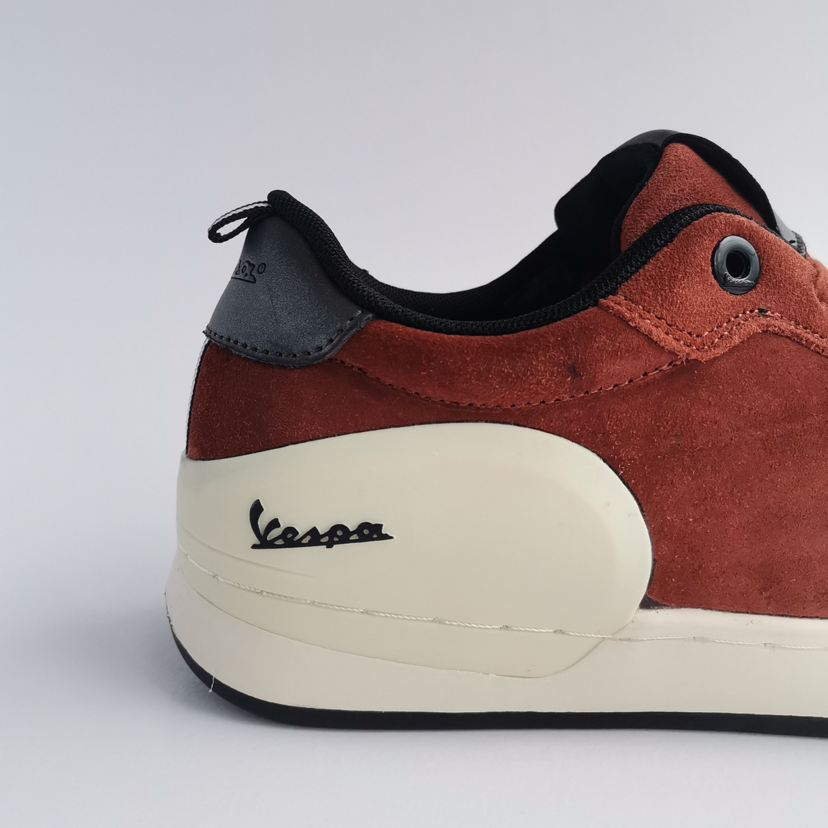 Sapatilha de homem Vespa Freccia Castanha