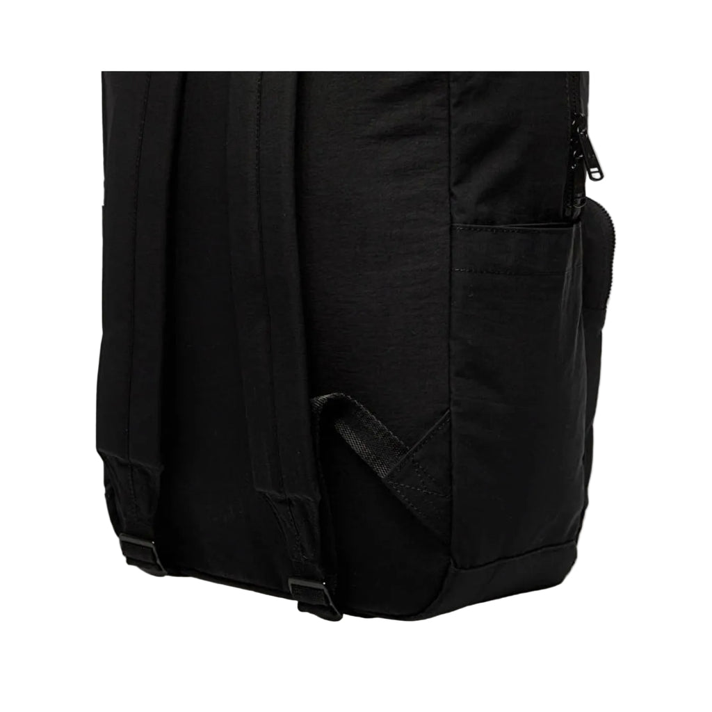 Mochila Nylon Badge Backpack Fred Perry