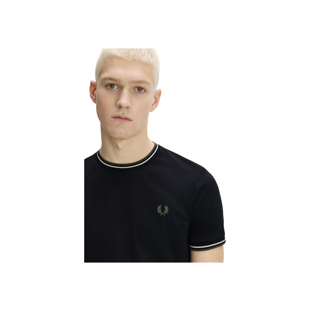 T-Shirt Fred Perry Twin Tipped Preta